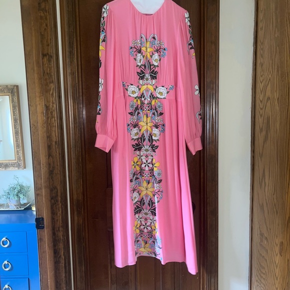 Boden Dresses & Skirts - Boden Pink Floral Paneled Long Sleeve Maxi Dress